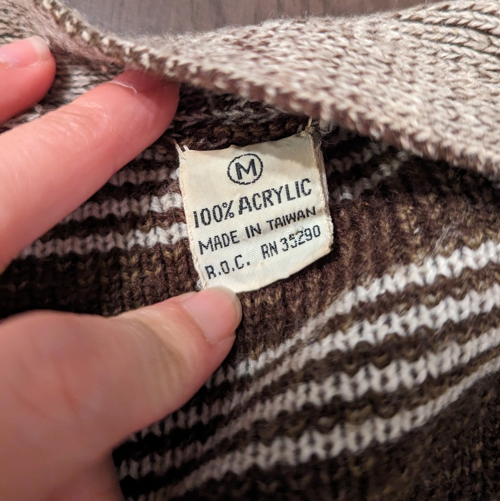 Vintage 1970s to 1980s open cardigan sweater Kimlon size medium - Picture 6 of 7